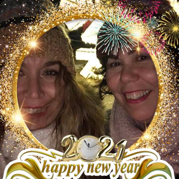 Meet your Posher, Fatima - Picture 1 of 1